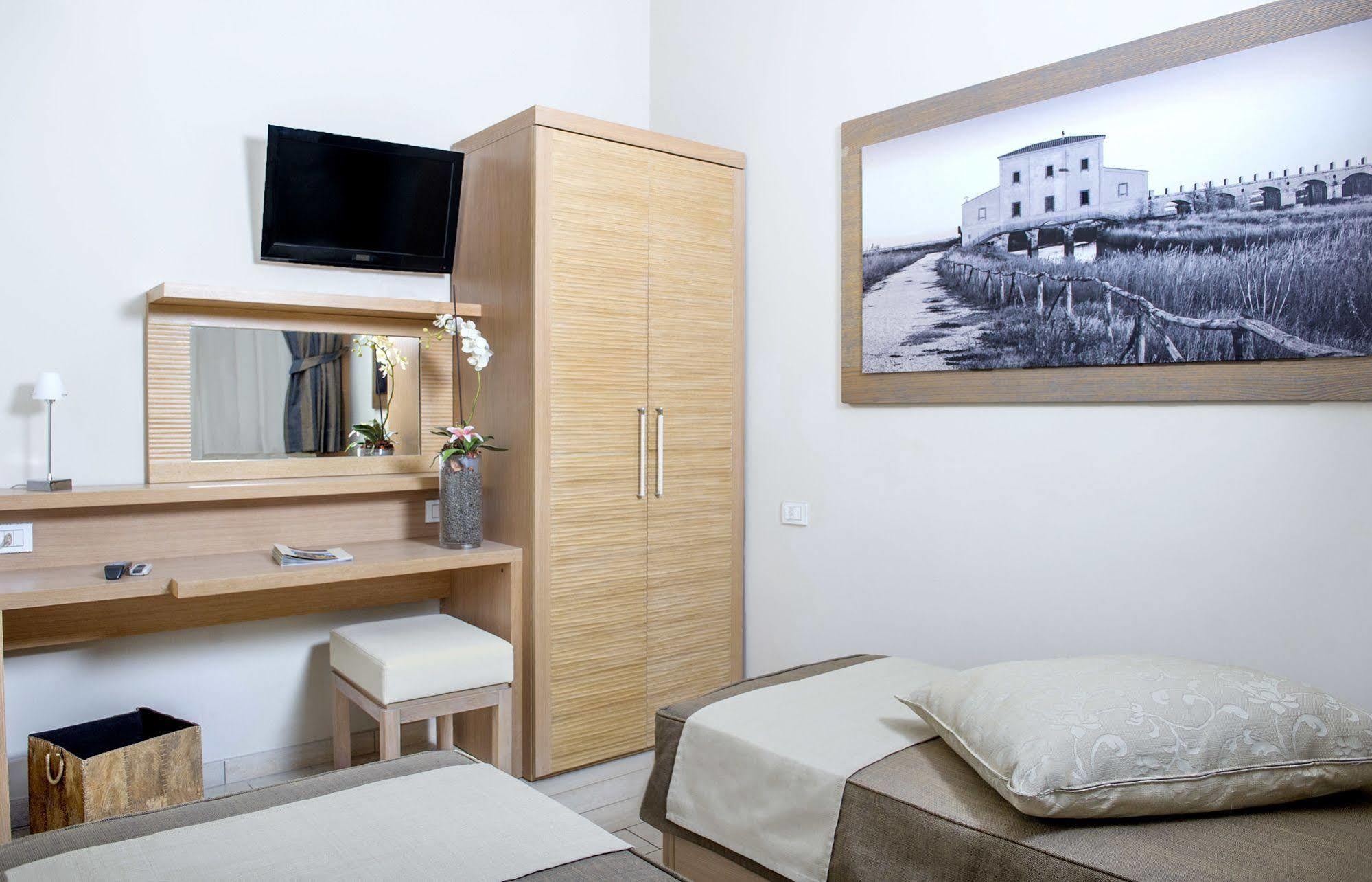 Hotel C'era Volta 2*